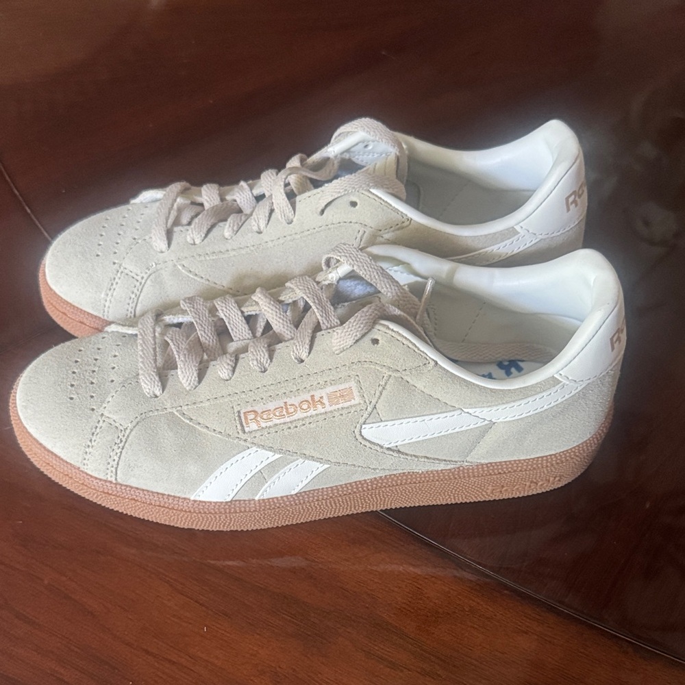 NEW Reebok Club C athletic shoe